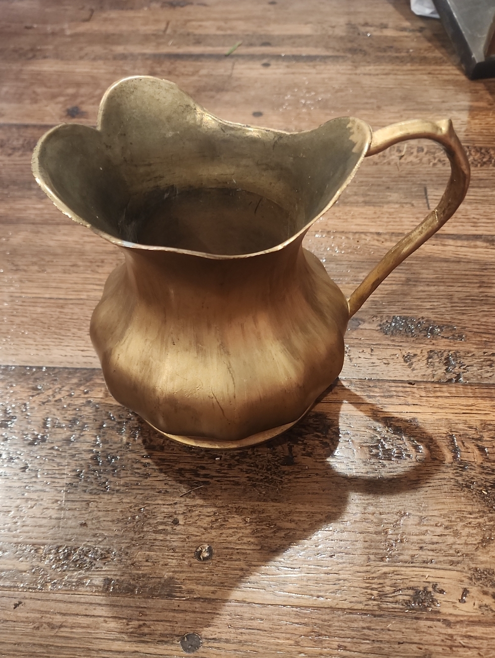 Vtg FTDA 1983 solid brass pitcher w/ Fluted body and Scalloped Rim